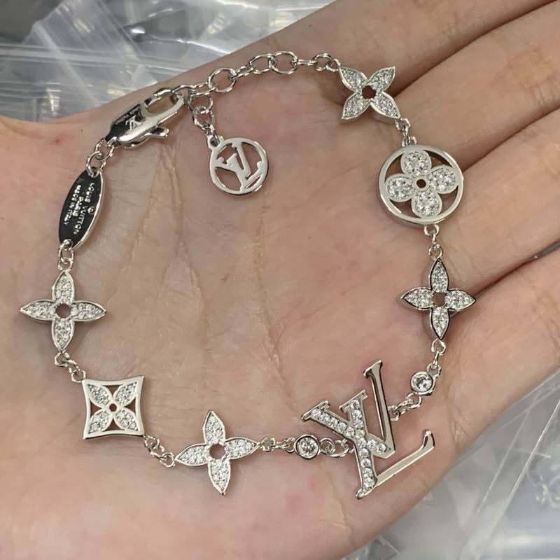 LV Bracelet 03lyr603 (1)